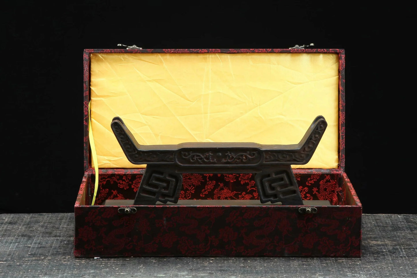 Double Dragon Sword Rack