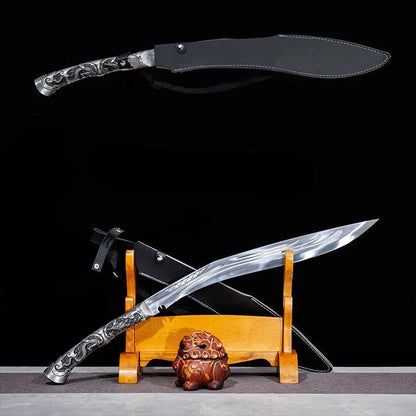 Nepalese curved knife