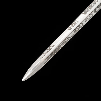 Quad-Edged Armor-Piercing Spear